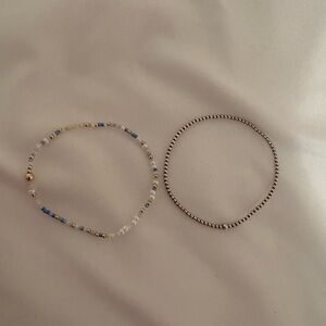 E newton bracelets